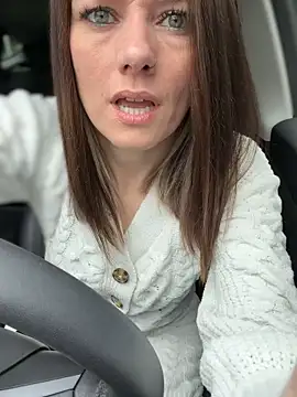 LadyLena1 online show from November 2025 07:13:02 PM