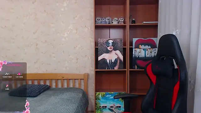 JuicyJess online show from March 2026 08:47:02 PM