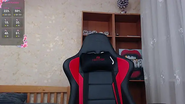 JuicyJess online show from March 2026 08:13:02 PM