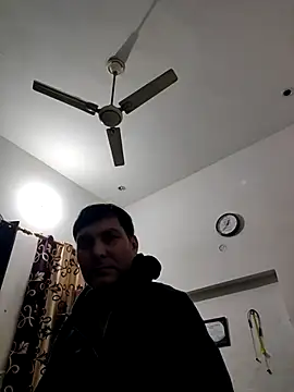 ZIMMY25 online show from November 2025 07:02:02 PM