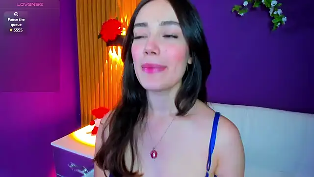 Kate Amaretto  online show from March 2025 09:48:02 PM