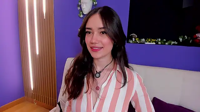 Kate Amaretto  online show from September 2025 09:28:02 PM