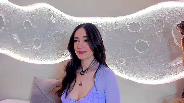 Snapshot of Kate_Amaretto_ chatting on December 2025 08:49:02 PM Kate Amaretto online show from December 2025 08:49:02 PM