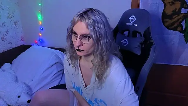 Lori Myaf online show from January 2026 01:59:02 PM