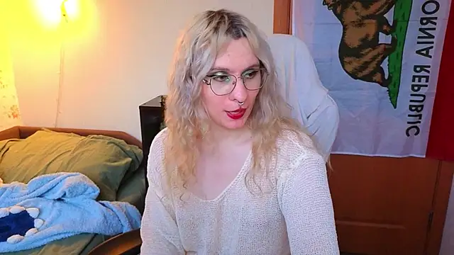 Lori Myaf online show from February 2026 02:12:02 PM