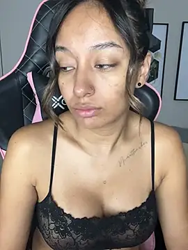 DianaHopson online show from February 2025 09:55:01 AM