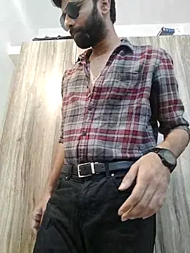 Snapshot of 18_couple_sex chatting on May 2026 05:43:01 PM 18 couple sex online show from May 2026 05:43:01 PM
