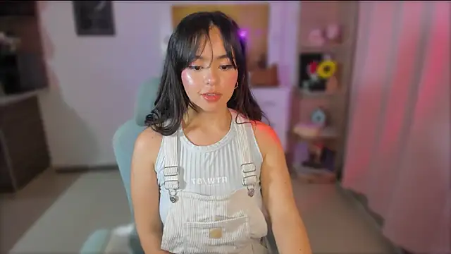 Olivia xd  online show from January 2025 06:52:02 AM