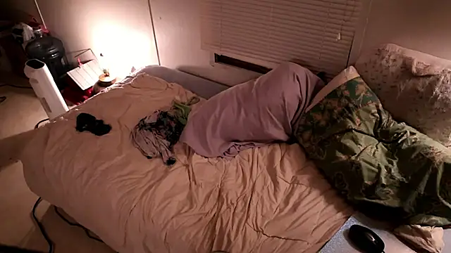 xxpixeyxx online show from September 2025 02:33:01 AM