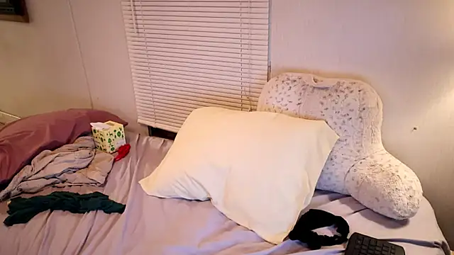 xxpixeyxx online show from September 2025 03:33:02 AM