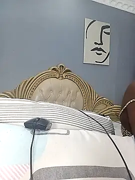 MamaGotYou online show from December 2025 10:51:01 PM