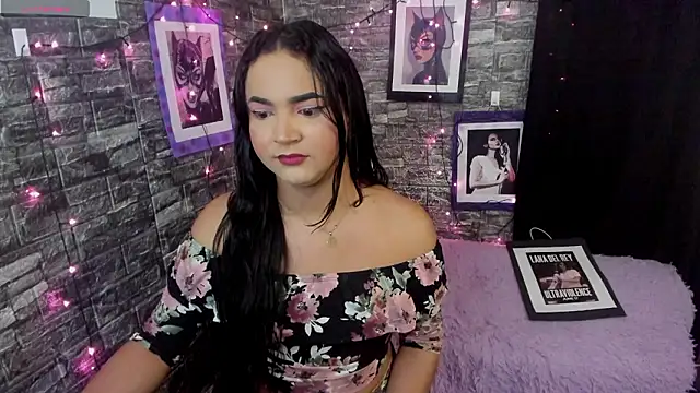 Andrys  online show from February 2026 09:46:01 PM