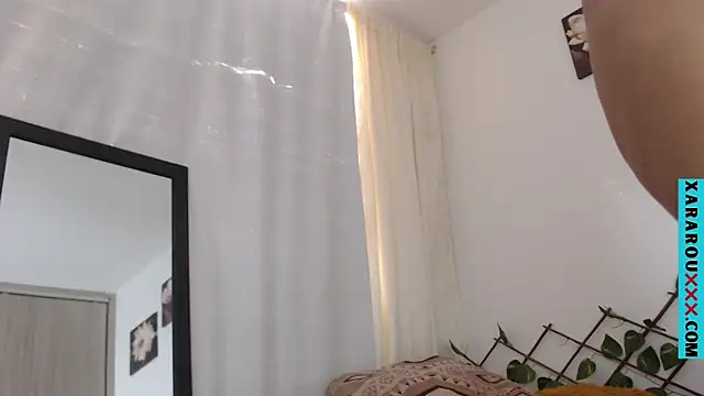 Snapshot of Latina_BigBoobs chatting on February 2025 09:12:01 PM Latina BigBoobs online show from February 2025 09:12:01 PM