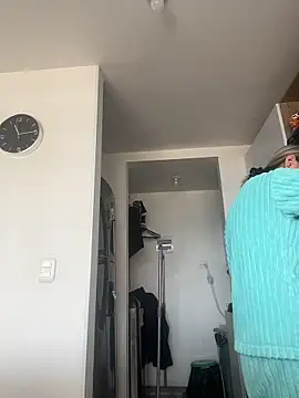 Ameellie online show from February 2026 04:22:02 PM