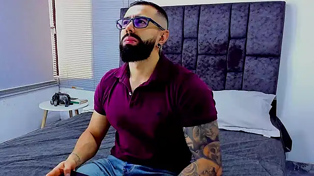 Zack Froone online show from December 2024 03:06:01 PM