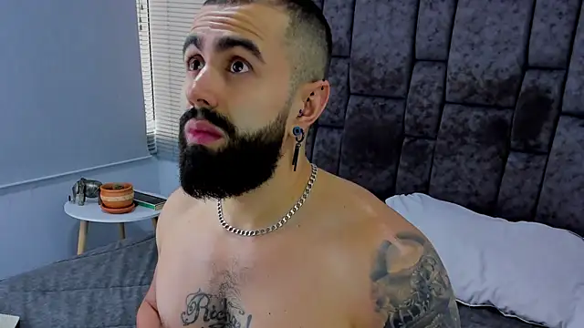 Zack Froone online show from February 2025 07:52:01 PM