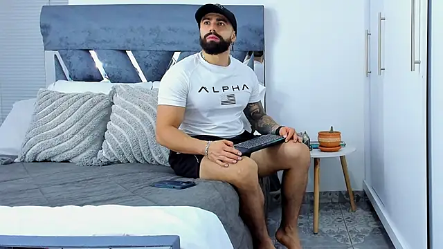 Zack Froone online show from October 2025 02:51:02 PM