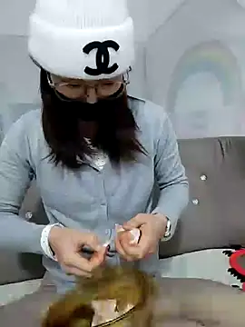 Snapshot of I_AM_NOT_A_SLUT chatting on December 2024 03:40:02 AM I AM NOT A SLUT online show from December 2024 03:40:02 AM