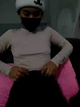 Snapshot of I_AM_NOT_A_SLUT chatting on January 2025 03:24:02 AM I AM NOT A SLUT online show from January 2025 03:24:02 AM