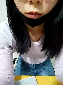 Snapshot of I_AM_NOT_A_SLUT chatting on January 2025 03:20:01 AM I AM NOT A SLUT online show from January 2025 03:20:01 AM