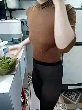 Snapshot of I_AM_NOT_A_SLUT chatting on March 2025 06:52:02 AM I AM NOT A SLUT online show from March 2025 06:52:02 AM