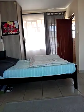 skiihot online show from December 2025 10:30:01 AM