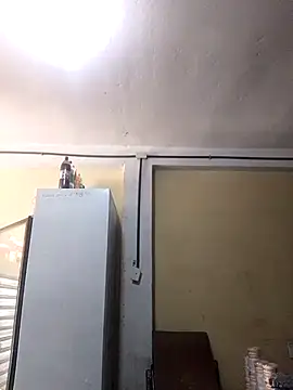 carlos17cmo online show from November 2025 05:04:02 PM