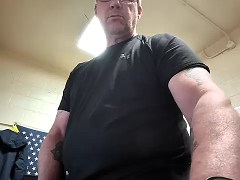 Cockrub1 online show from April 2026 12:00:02 PM