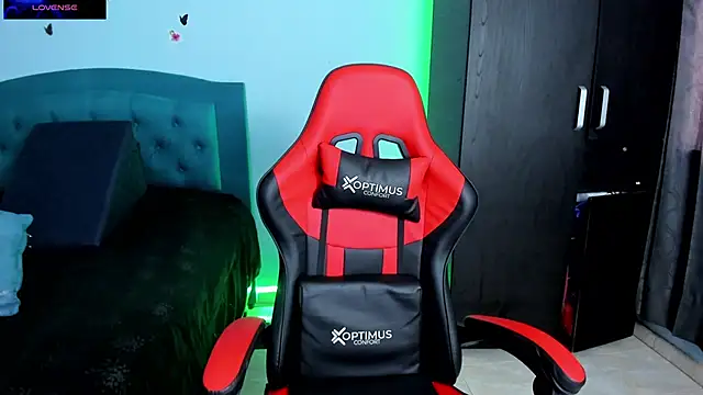 charlotee lovee69 online show from March 2025 07:11:02 PM