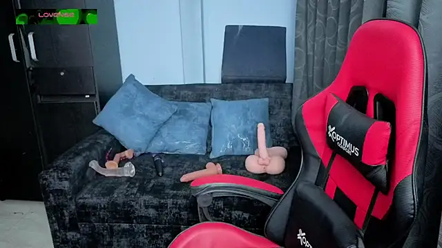 charlotee lovee69 online show from November 2025 01:59:02 AM