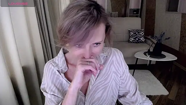 HornyMilf 777 online show from January 2025 11:13:02 AM