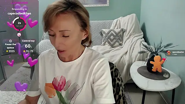 HornyMilf 777 online show from October 2025 06:33:01 AM