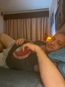 Snapshot of Russirayu chatting on September 2025 10:00:02 PM Russirayu online show from September 2025 10:00:02 PM