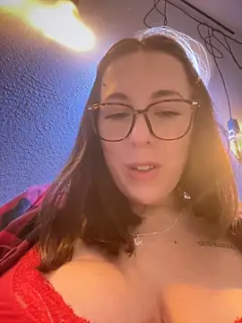 MommmyYummy online show from December 2024 08:00:01 AM