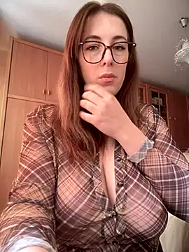 MommmyYummy online show from October 2025 10:14:02 AM