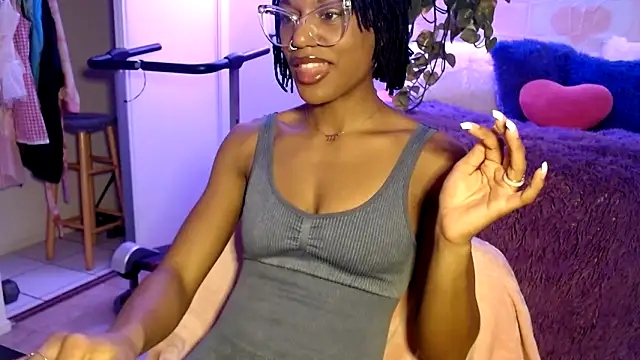 CocoSage online show from December 2025 11:11:02 PM