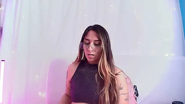 Natasha Wilde  online show from December 2024 07:53:02 PM