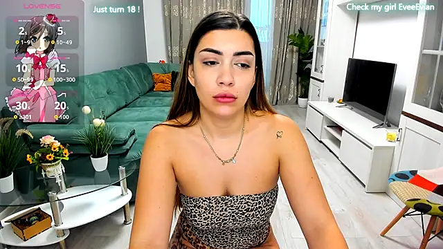 EveEvian online show from December 2025 02:01:01 PM