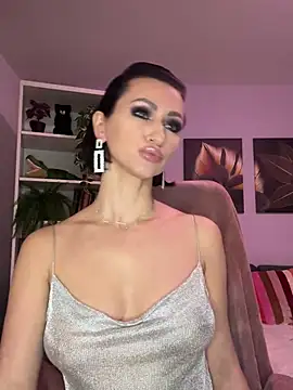 KatyEvanss online show from December 2024 06:27:02 PM