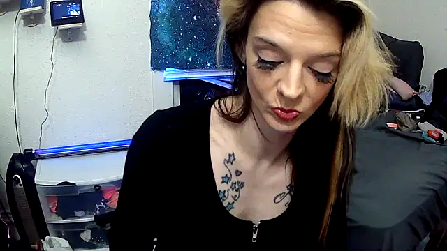 dangereyez0010 online show from March 2026 08:42:01 AM