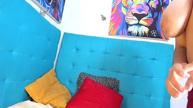 Sasha 0012 online show from September 2025 09:25:02 PM