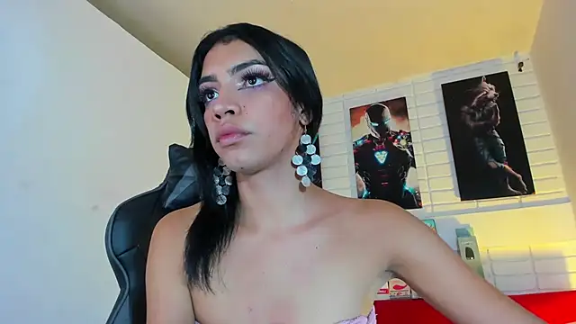 Snapshot of Alahia_Rodriguez chatting on March 2025 02:20:02 AM Alahia Rodriguez online show from March 2025 02:20:02 AM