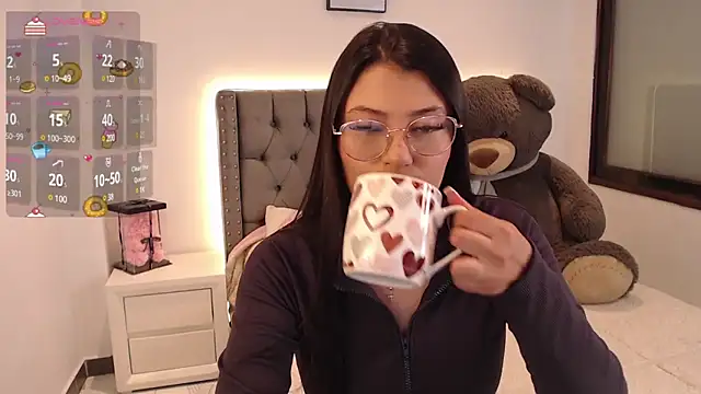 Nicols66 online show from February 2025 11:24:01 PM