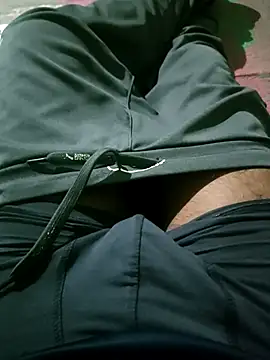 samlord261 online show from October 2025 05:00:01 PM