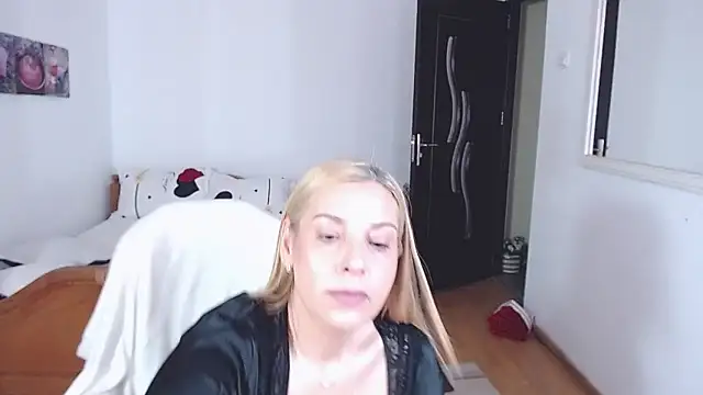 Snapshot of evamaria2024 chatting on September 2025 07:33:02 AM evamaria2024 online show from September 2025 07:33:02 AM