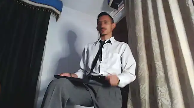 HomeAloneK online show from February 2025 08:04:01 PM