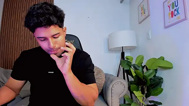 liam collins21 online show from September 2025 11:58:01 AM