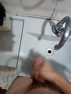 Brutao  online show from December 2025 01:20:02 PM