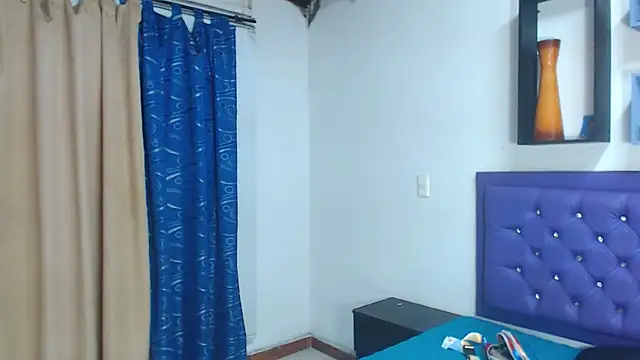 kiwii nasty online show from December 2024 11:40:01 PM