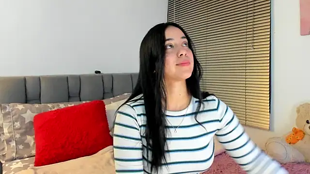 Gigi-bom online show from April 2026 12:27:01 AM